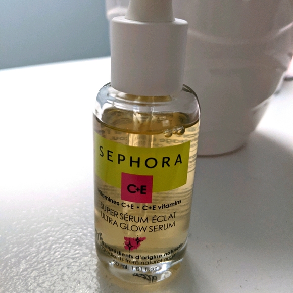 Sephora Ultra Glow Serum - Picture 3 of 3